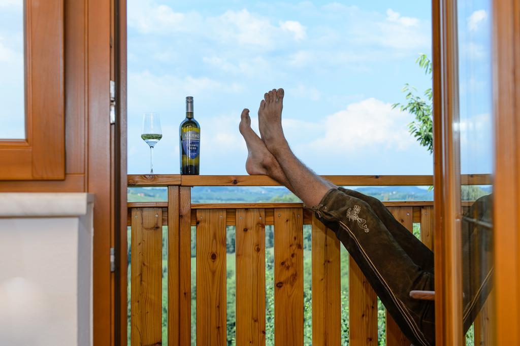 Weingut- Gaestezimmer Marko Leutschach Exterior foto