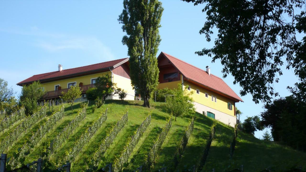 Apartamento Weingut- Gaestezimmer Marko Leutschach Exterior foto