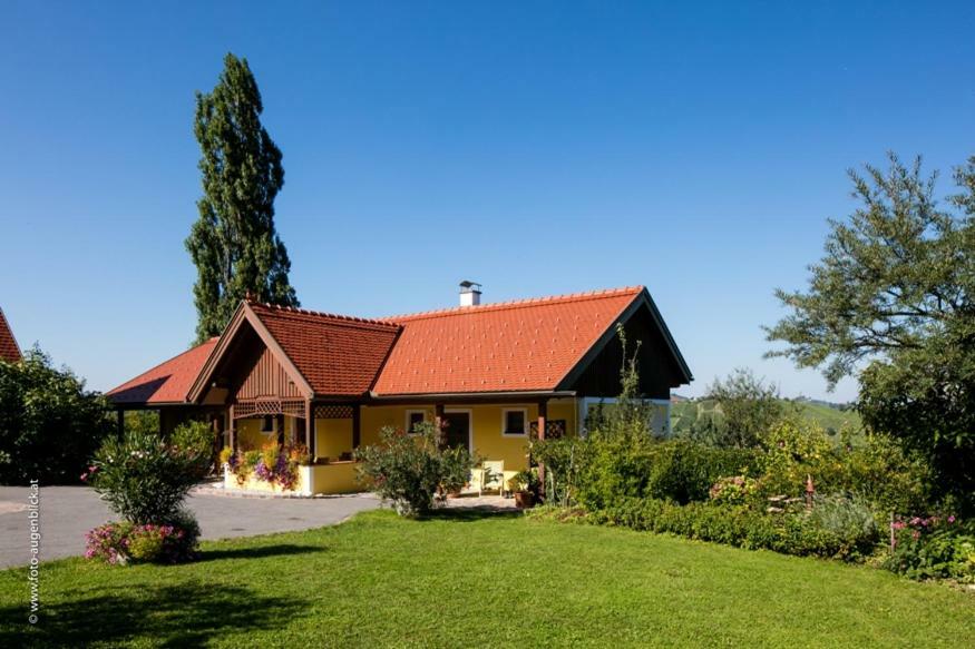 Apartamento Weingut- Gaestezimmer Marko Leutschach Exterior foto